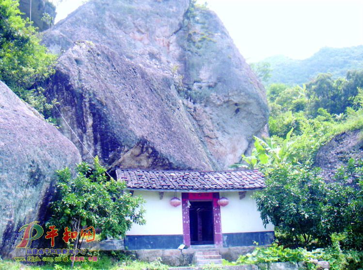 白花寺—崩塌洞