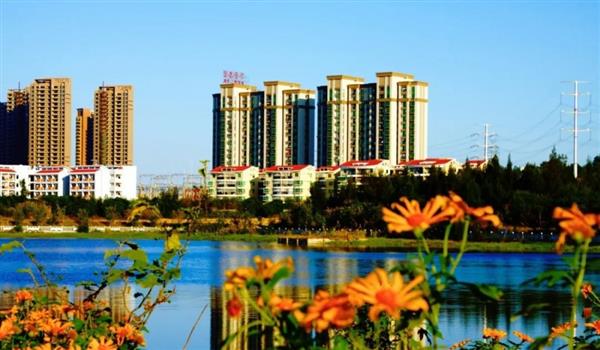泉州版高校春景图来了！快来为你的学校点赞吧！