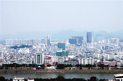 上杭县构建一轴带三城格局